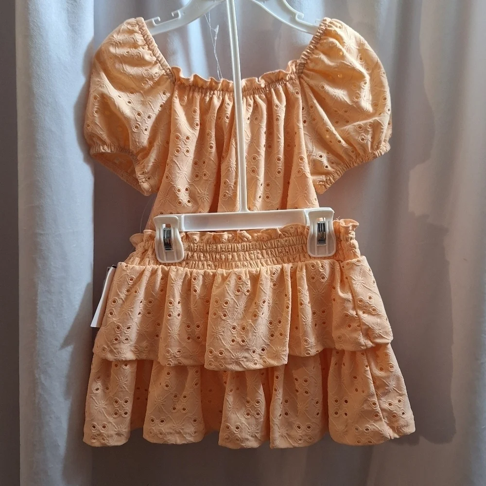Girls 3 piece skirt shirt and glasses size 4T NWT